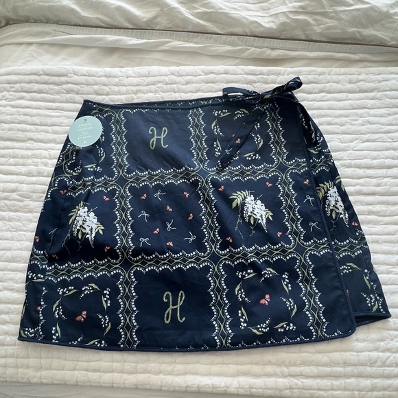 Hill House Home Carolina Skirt NWT - Picture 2 of 8